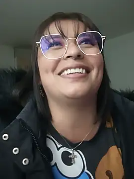 Amylaaa_ Chat XXX in diretta