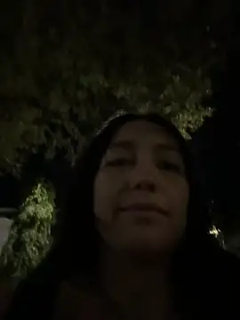 Ravelyn_outdoors_n Live XXX chat