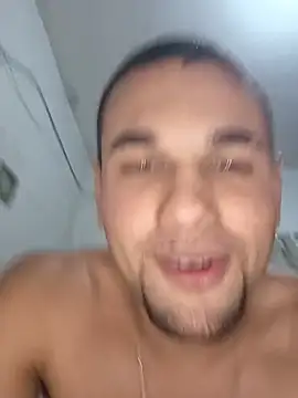 Chat XXX ao vivo de Ryamx
