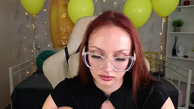 دردشة Madeline_Perry الجنسية المباشرة