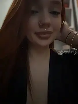 دردشة LisaCatt الجنسية المباشرة