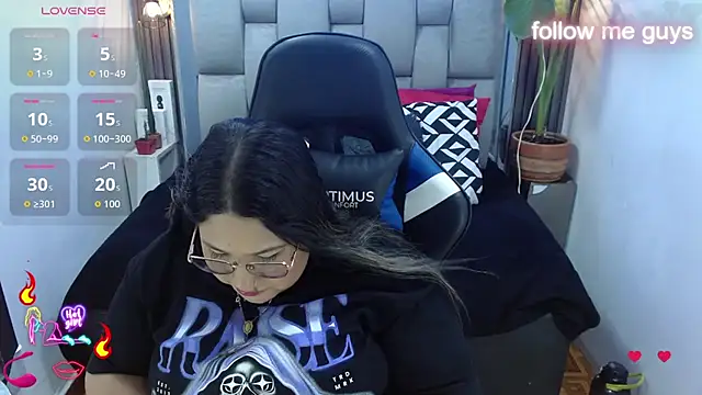 Chat XXX ao vivo de evelin_zaens