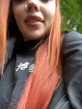LisaCatt live XXX chat