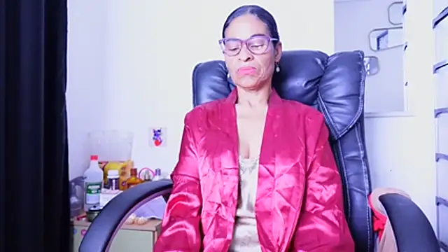دردشة Aries_Mature الجنسية المباشرة
