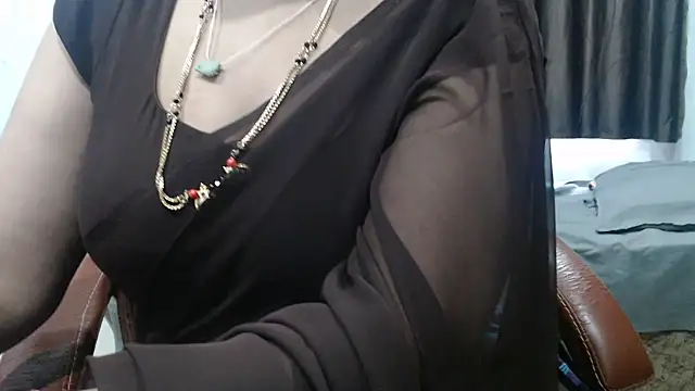Chat +18 de sunitha-3 ao vivo