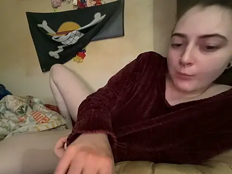 Snowbunnycake_131n Live XXX chat