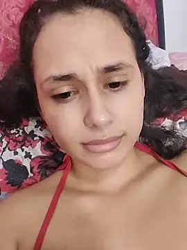 Baby_Elisee Chat XXX in diretta