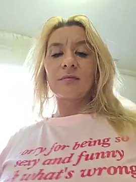 KaylinJan Live XXX-chat