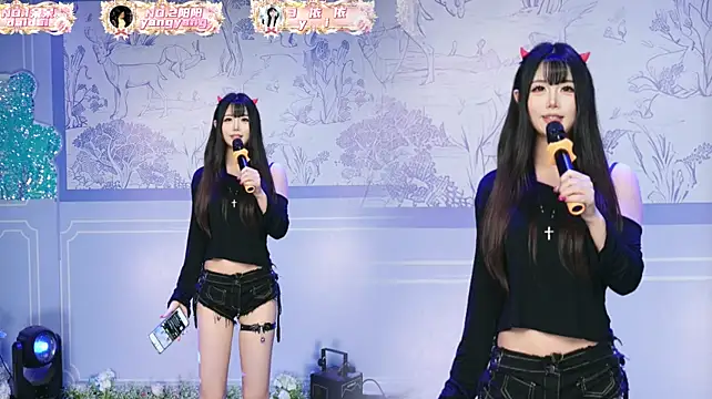 แชท XXX สดของ WD-Girl001