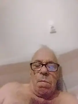 AIDIl63 Webcam Show