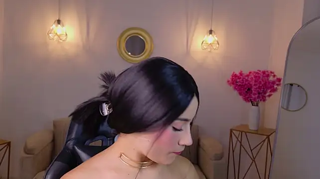 Saskia_litt Adlı Modelin Canlı XXX Sohbeti