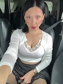 RoxySantaMonica Adlı Modelin Canlı XXX Sohbeti