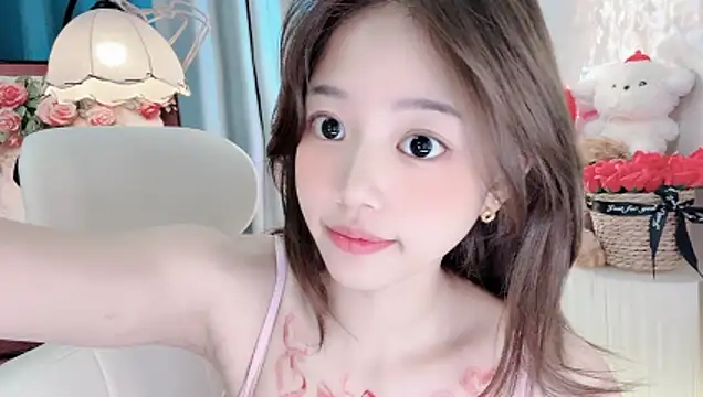 Yany520のライブXXXチャット