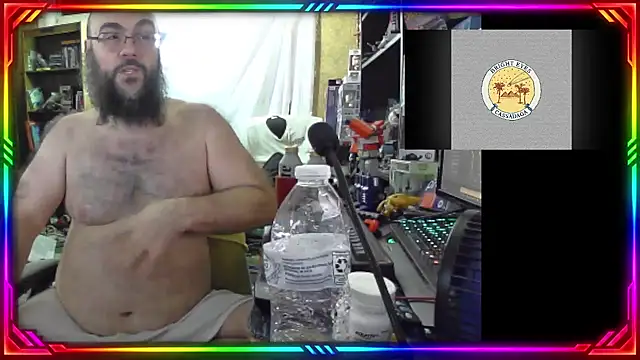 BriTheTopBear's Live XXX Chat