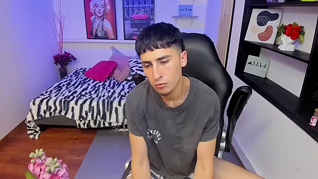 Benji23_ – Live XXX-chat