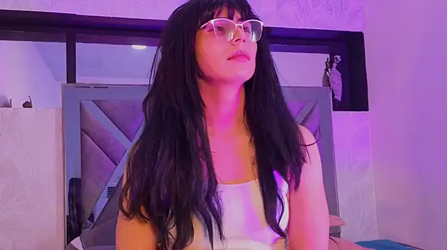 elektra_Sky_'s Live XXX Chat