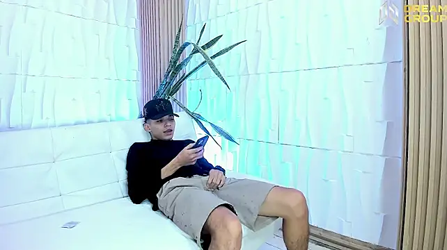 AmazingPartysn Live XXX chat