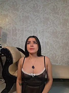 Chat XXX ao vivo de Emilygh1_