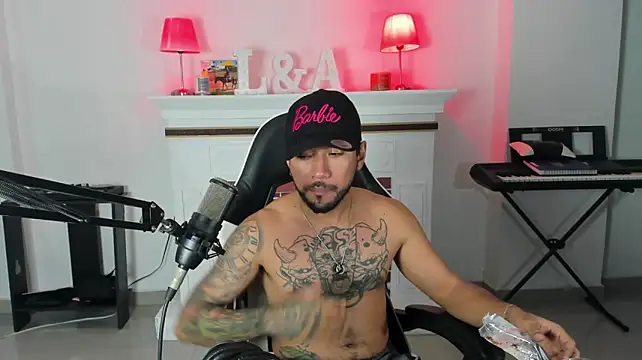 dereck_karter Live XXX-chat