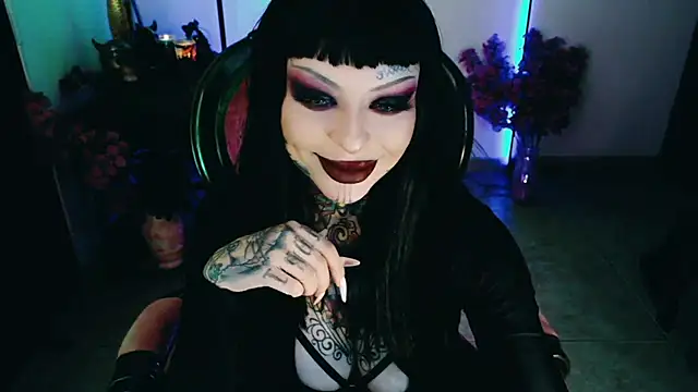 abbypink69 Adlı Modelin Canlı XXX Sohbeti