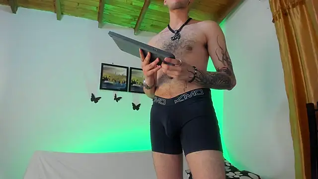 Czat XXX na żywo – Vlad__night