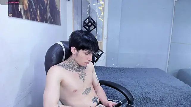 Chat XXX Live Cry_thereal