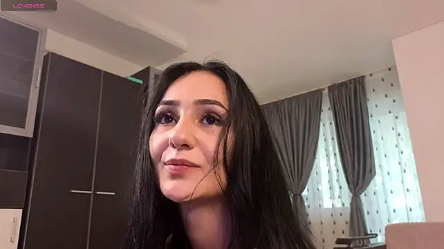 AmaraCross – Live XXX-chat