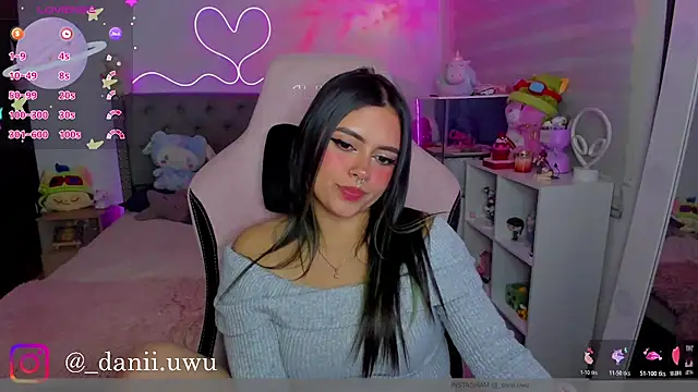 CuteDani_ Live XXX Chat