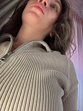 QuietNicole's Live XXX Chat