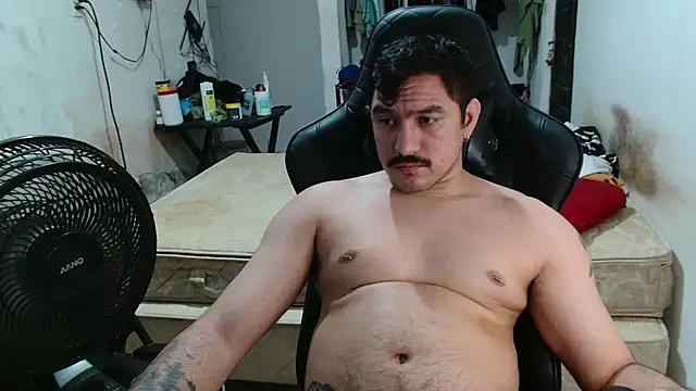 Chat XXX en directo de Leonino231