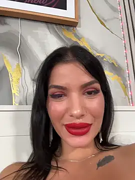 RaniaSnow Chat XXX live