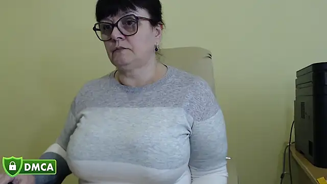 BrandiOhNight's Live XXX Chat