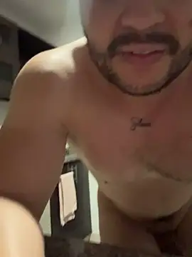Chat +18 de Hershell_XXL ao vivo