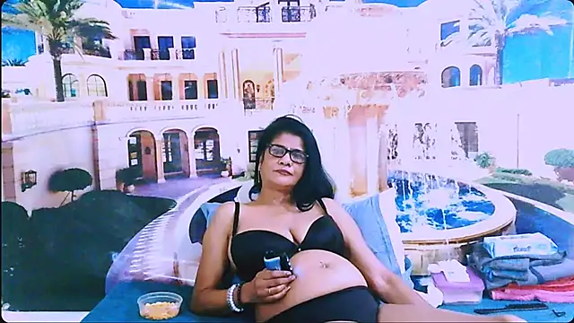 IndianAllure – Live XXX-chat