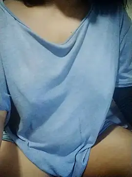 Sarah-Senate Chat XXX live