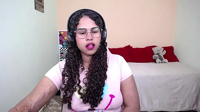 Candyhot_sex Adlı Modelin Canlı XXX Sohbeti