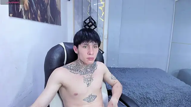 Онлайн чат XXX Cry_thereal
