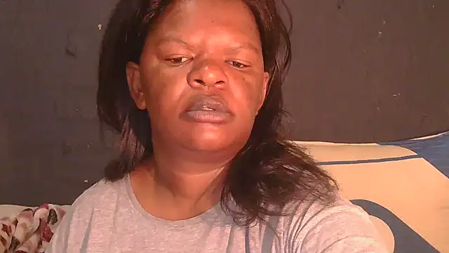 ebony_rose11: απευθείας συνομιλία ΧΧΧ