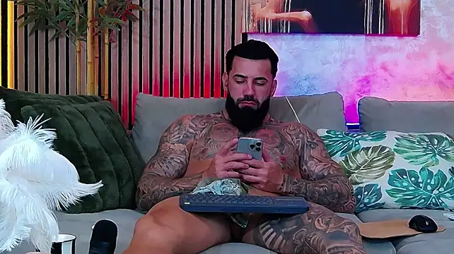 masterkingofmusclee Webcam show
