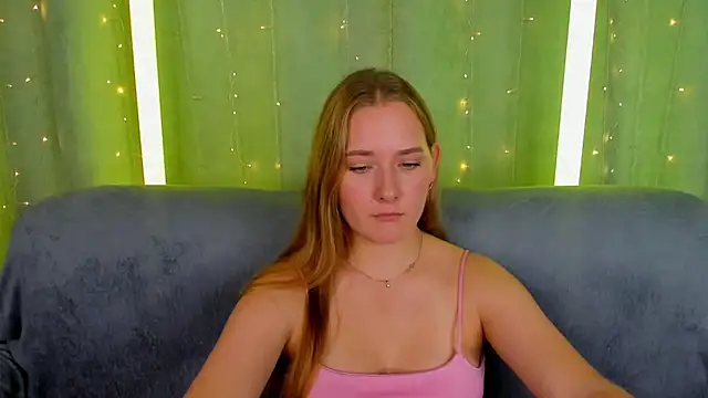 AlinaVice XXX чат на живо