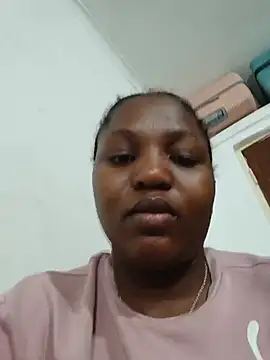Chat XXX en directo de SweetHoney21_