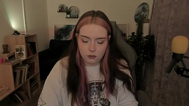 CoraMiel's Live XXX Chat