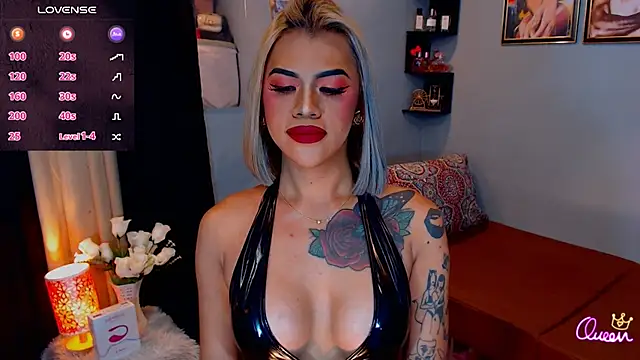 StellaStrong30 élő XXX-chatje