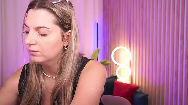 Chat XXX ao vivo de LucreciaStorm
