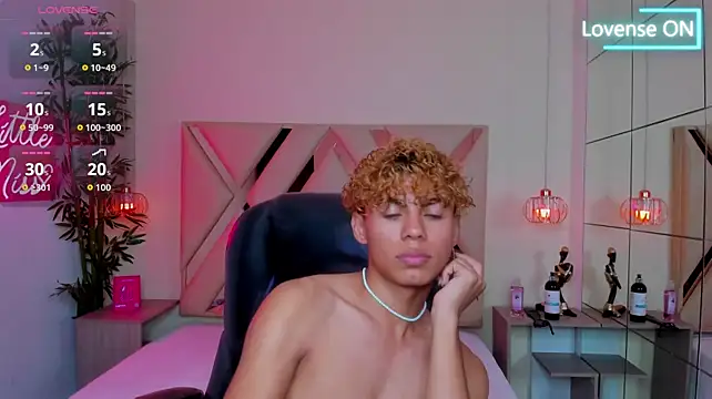 Anyelo_Twinkn Live XXX chat