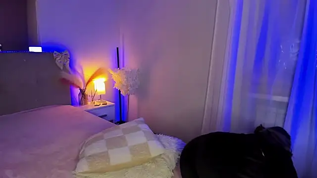 צ'אט XXX בשידור חי של Laura_Leee