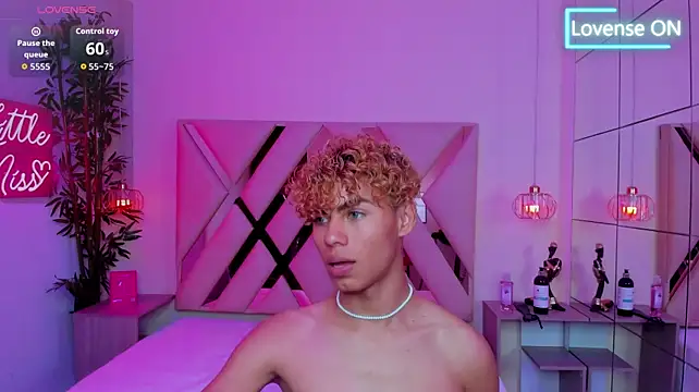 Anyelo_Twink – Live XXX-chat