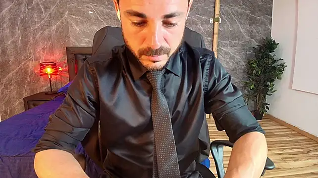 Adams_Sanz Adlı Modelin Canlı XXX Sohbeti
