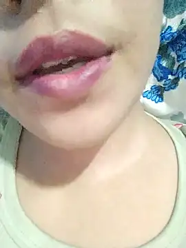 Chat XXX ao vivo de Anki-doll