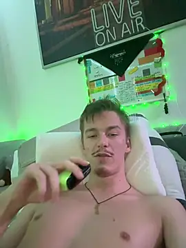 Toyjungee Live XXX-Chat